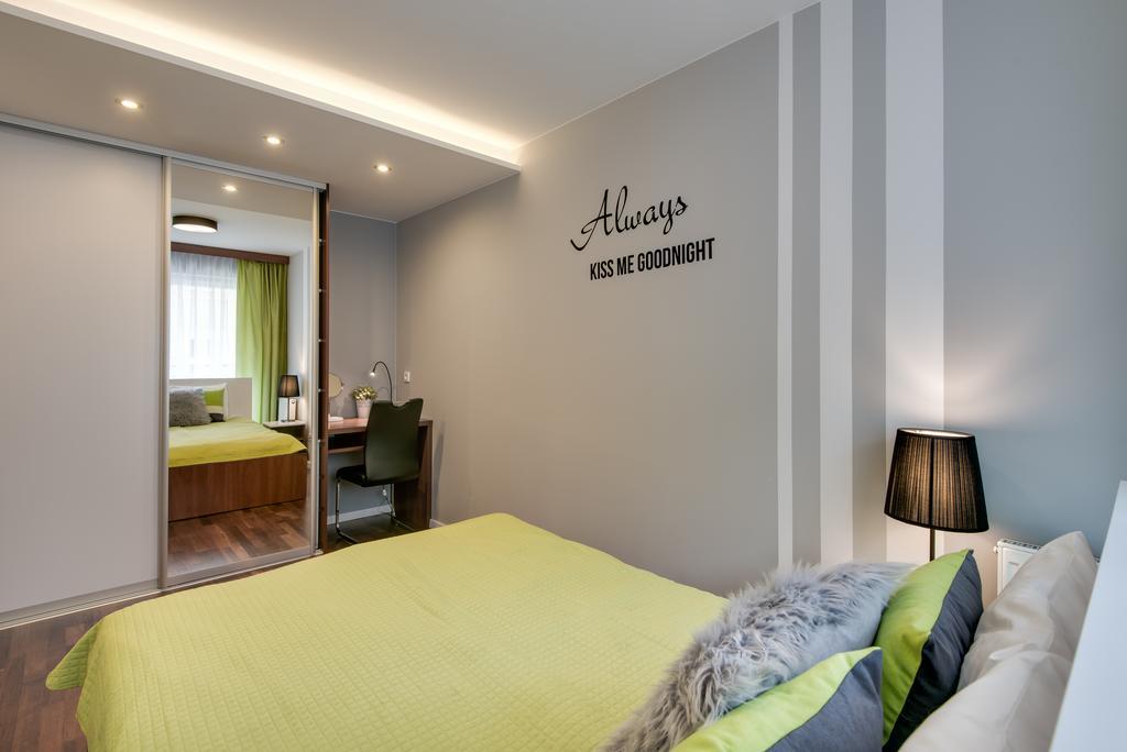 River Boulevards Apartment 克拉科夫 外观 照片